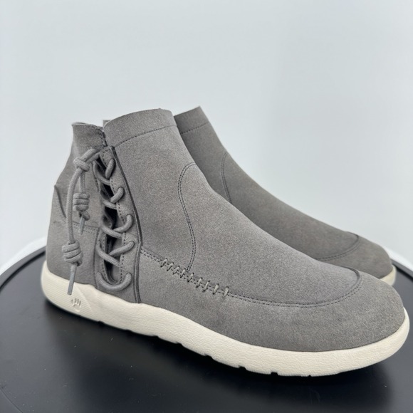BearPaw Shoes - Bearpaw Piper Ankle Sneaker Boots Gray‎ Size 9.5/40.5EU/7.5UK/25.5 Japan. EUC